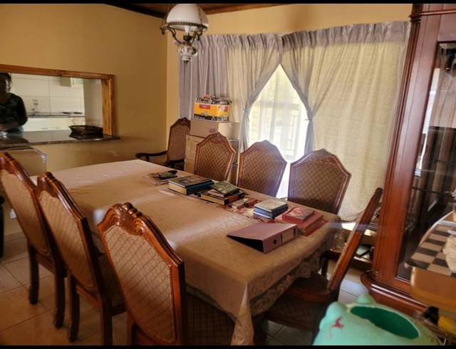 4 BEDROOM HOUSE FOR SALE IN FAUNA